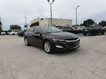 Used 2025 Chevrolet Malibu LT