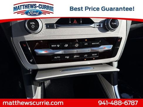 Used 2022 Ford Explorer XLT w/ Equipment Group 202A image 20