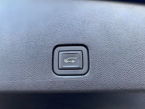 Certified 2024 Cadillac XT6 Premium Luxury w/ Platinum Package AWD/4WD image 15