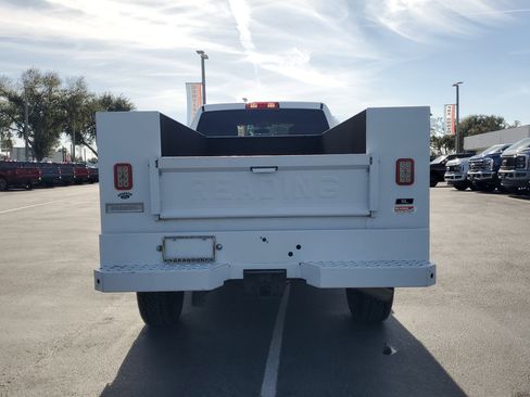 Used 2022 RAM 2500 Tradesman w/ Chrome Appearance Group image 8