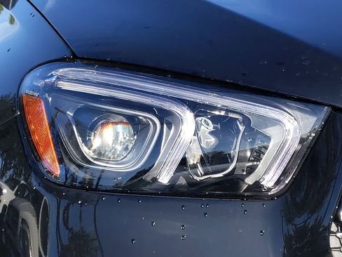 Used 2022 Mercedes-Benz GLE 450 4MATIC image 7