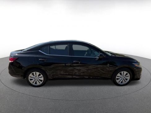 Used 2025 Nissan Sentra S FWD image 16