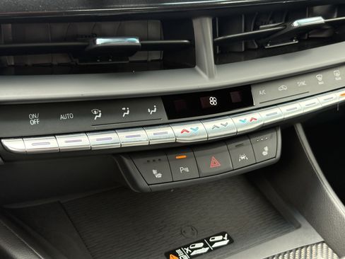 Certified 2024 Cadillac CT4 V Blackwing w/ Carbon Fiber 1 Package RWD image 22