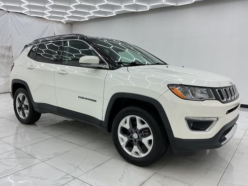 Used 2021 Jeep Compass Limited AWD/4WD image 7