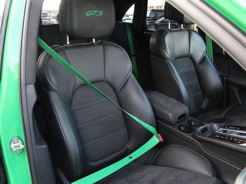 Used 2023 Porsche Macan GTS image 22