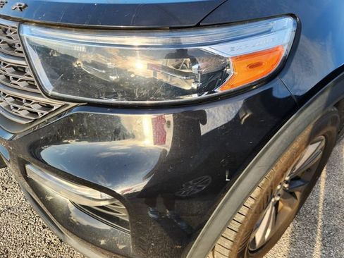 Used 2022 Ford Explorer XLT w/ Equipment Group 202A RWD image 6
