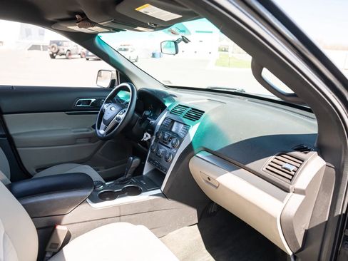 Used 2014 Ford Explorer 4WD image 19
