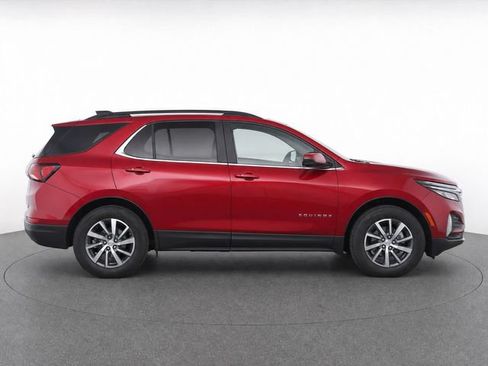 Used 2024 Chevrolet Equinox LT w/ LPO, Floor Liner Package FWD image 10