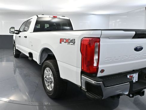 Used 2024 Ford F350 XLT w/ FX4 Off-Road Package image 9