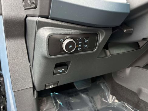 New 2025 Ford Bronco Heritage Edition image 13