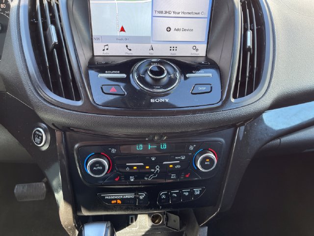 Used 2019 Ford Escape Titanium AWD/4WD image 18
