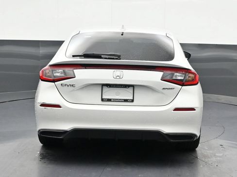 Used 2024 Honda Civic Sport image 4