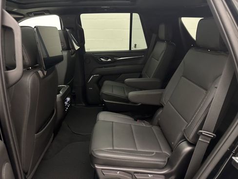 Used 2023 GMC Yukon Denali w/ Advanced Technology Package image 64