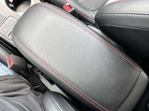 New 2025 Ford Escape ST-Line w/ Cold Weather Package image 20