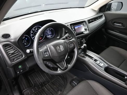 Used 2022 Honda HR-V LX image 10