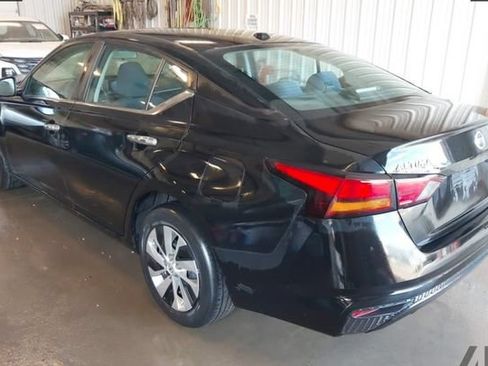 Used 2020 Nissan Altima 2.5 S AWD/4WD image 3