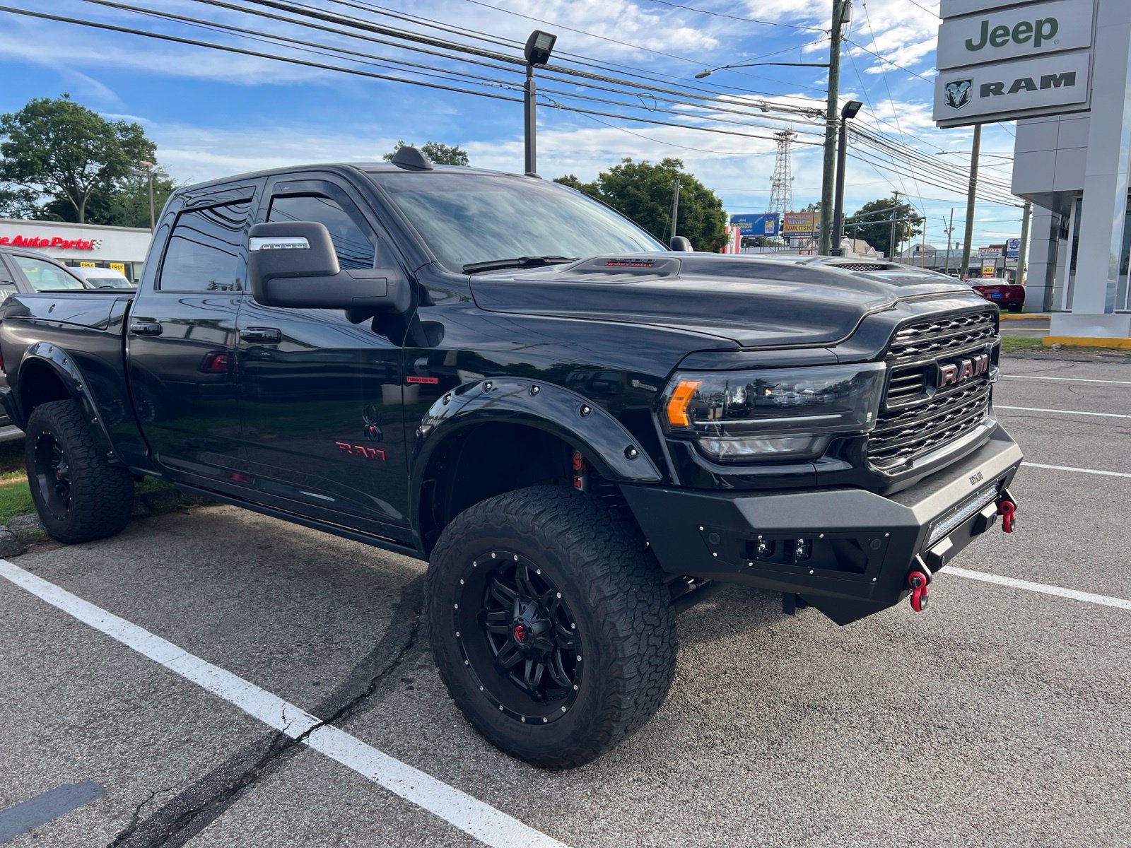 Used 2023 RAM 2500 Limited AWD/4WD image 3