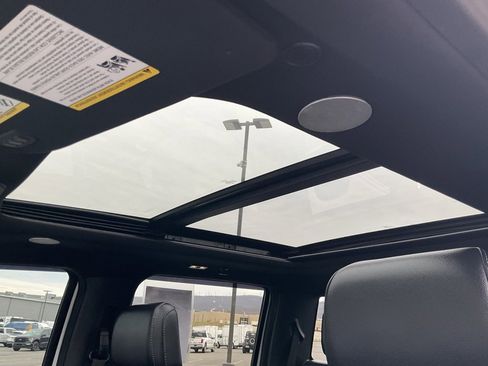 Used 2024 Ford F150 Lariat w/ Equipment Group 502A High image 3