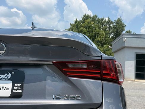 Used 2015 Lexus IS 250 w/ F-Sport Package RWD image 10