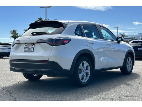 Certified 2023 Honda HR-V LX image 6