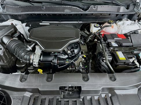 Used 2023 Chevrolet Blazer RS w/ Driver Confidence II Package image 40