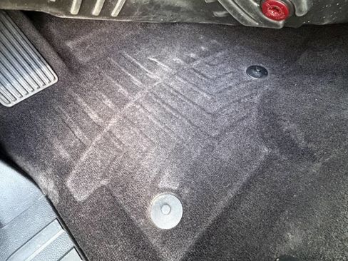 Used 2017 Ford F150 Lariat AWD/4WD image 30