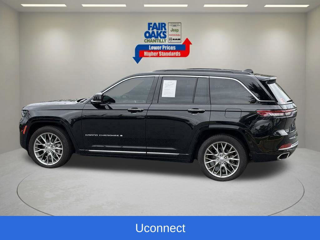 Used 2025 Jeep Grand Cherokee Summit AWD/4WD image 11