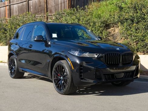 New 2026 BMW X5 sDrive40i w/ M Sport Package image 2