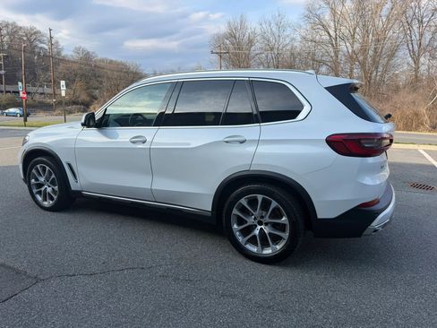 Used 2019 BMW X5 xDrive40i w/ Premium Package 2 AWD/4WD image 6