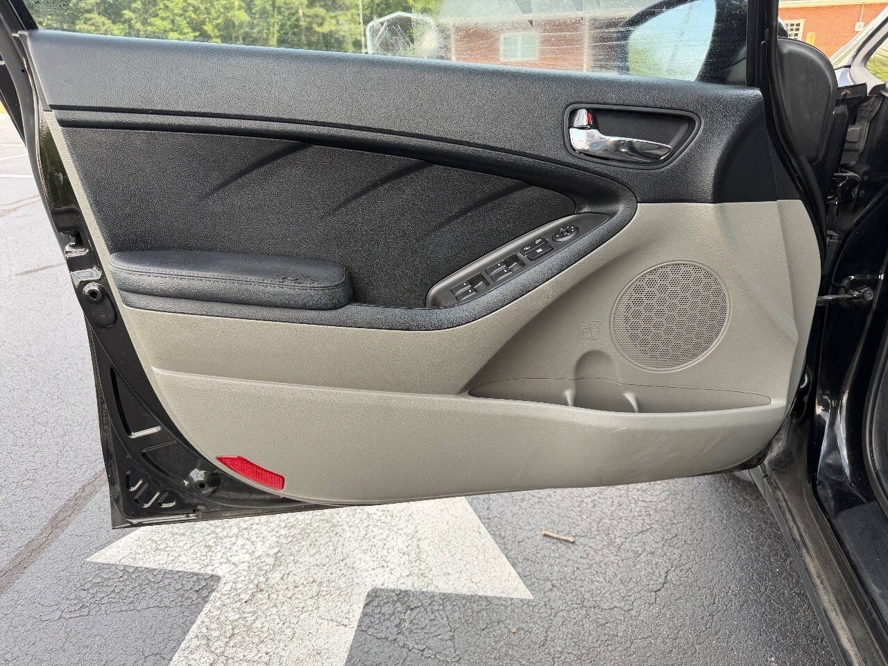 Used 2015 Kia Forte LX w/ Protection Package FWD image 10