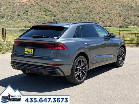 Used 2021 Audi Q8 Prestige w/ Prestige Package AWD/4WD image 5