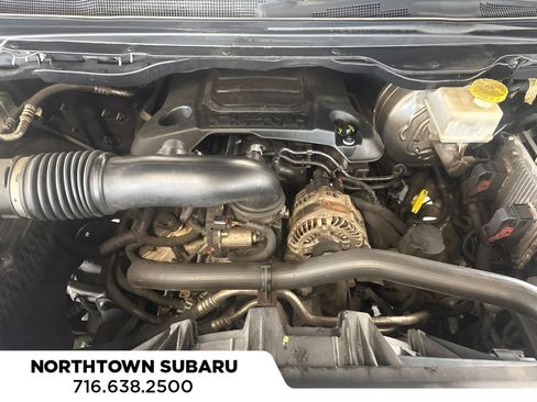 Used 2019 RAM 1500 Laramie AWD/4WD image 17
