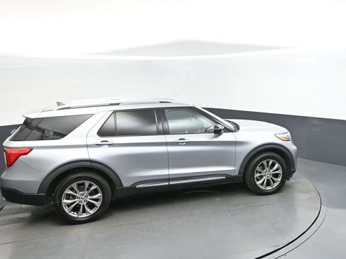 Used 2022 Ford Explorer Limited image 39