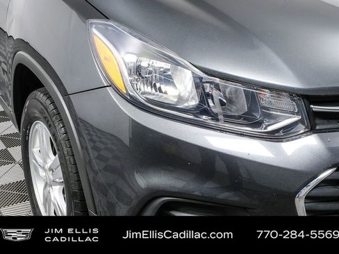 Used 2019 Chevrolet Trax LS image 33