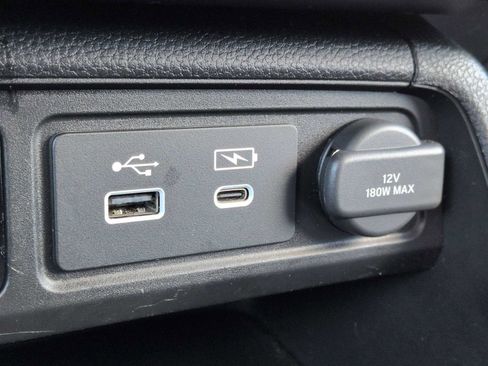 Used 2025 Honda Pilot Elite image 33
