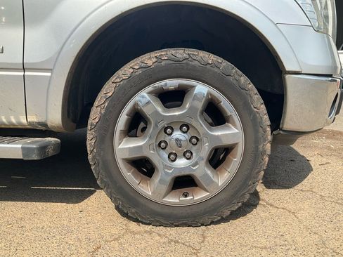 Used 2014 Ford F150 Lariat w/ Equipment Group 502A Luxury image 10