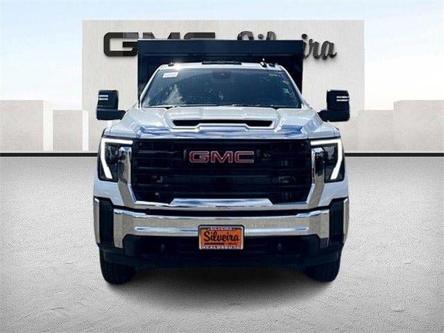 New 2024 GMC Sierra 3500 Pro w/ Convenience Package AWD/4WD image 2