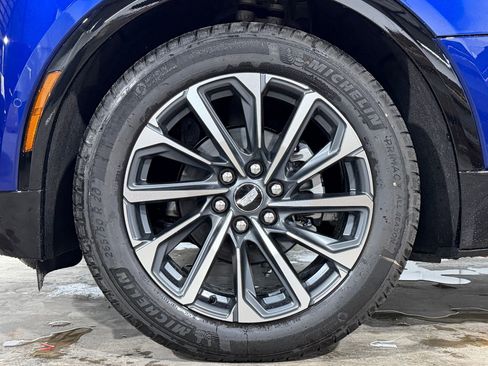 New 2026 Cadillac Lyriq Sport AWD/4WD image 11