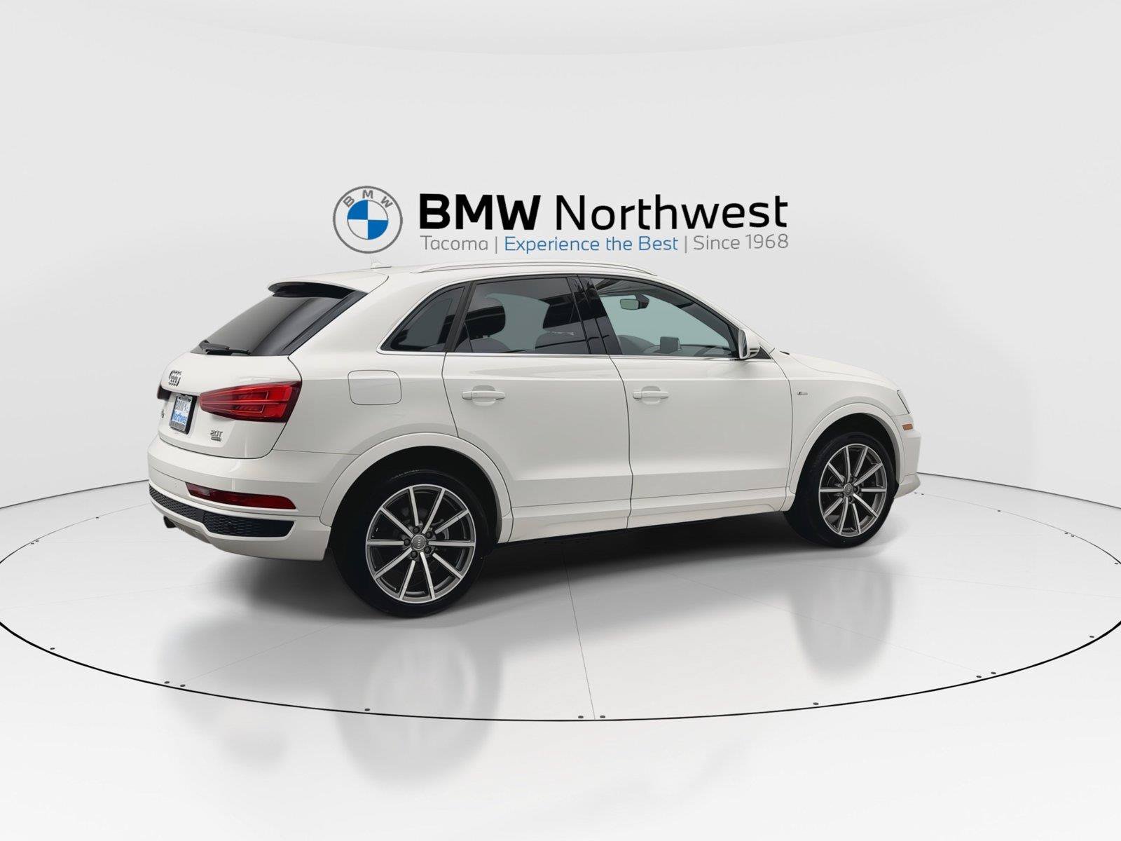 Used 2018 Audi Q3 2.0T Premium Plus AWD/4WD image 4
