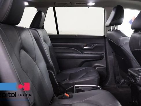 Certified 2024 Toyota Grand Highlander AWD Hybrid image 30