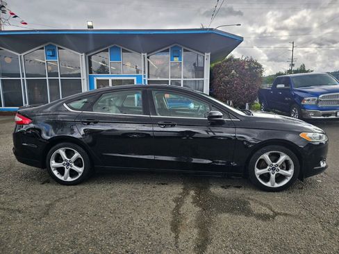 Used 2016 Ford Fusion S w/ Equipment Group 101A FWD image 8