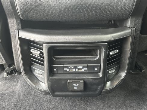 Used 2025 RAM 1500 Laramie image 34