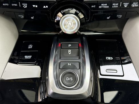 Certified 2025 Acura MDX SH-AWD w/ Technology Package image 19