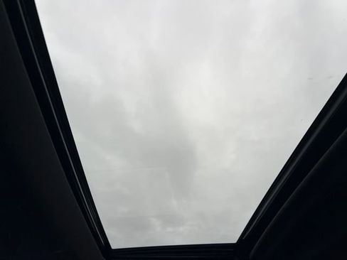 Used 2023 Chevrolet Silverado 2500 High Country w/ Z71 Off-Road Package image 19