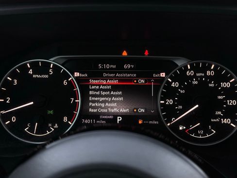 Used 2022 Nissan Rogue SV w/ SV Premium Package image 45