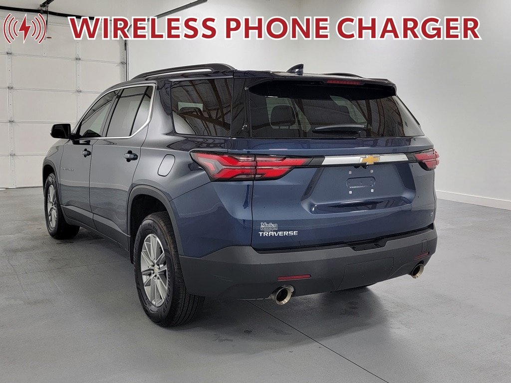 Used 2023 Chevrolet Traverse LT FWD image 6