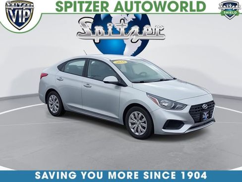 Used 2018 Hyundai Accent SE image 2