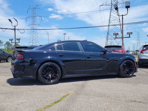 Used 2019 Dodge Charger Scat Pack w/ Plus Group RWD image 8