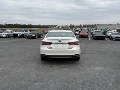 Used 2023 Toyota Camry XLE image 6