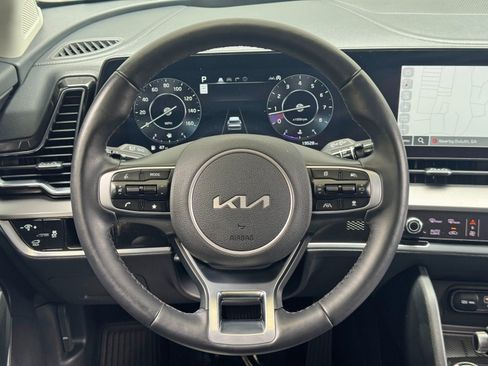 Used 2024 Kia Sportage SX FWD image 19